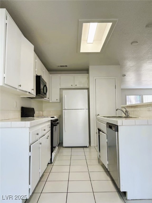2632 Exulted Valley Avenue Property Photo 6