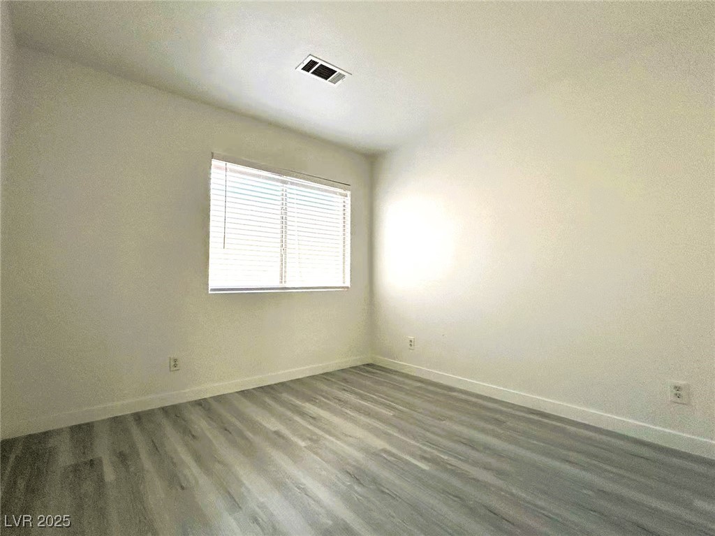 2632 Exulted Valley Avenue Property Photo 14