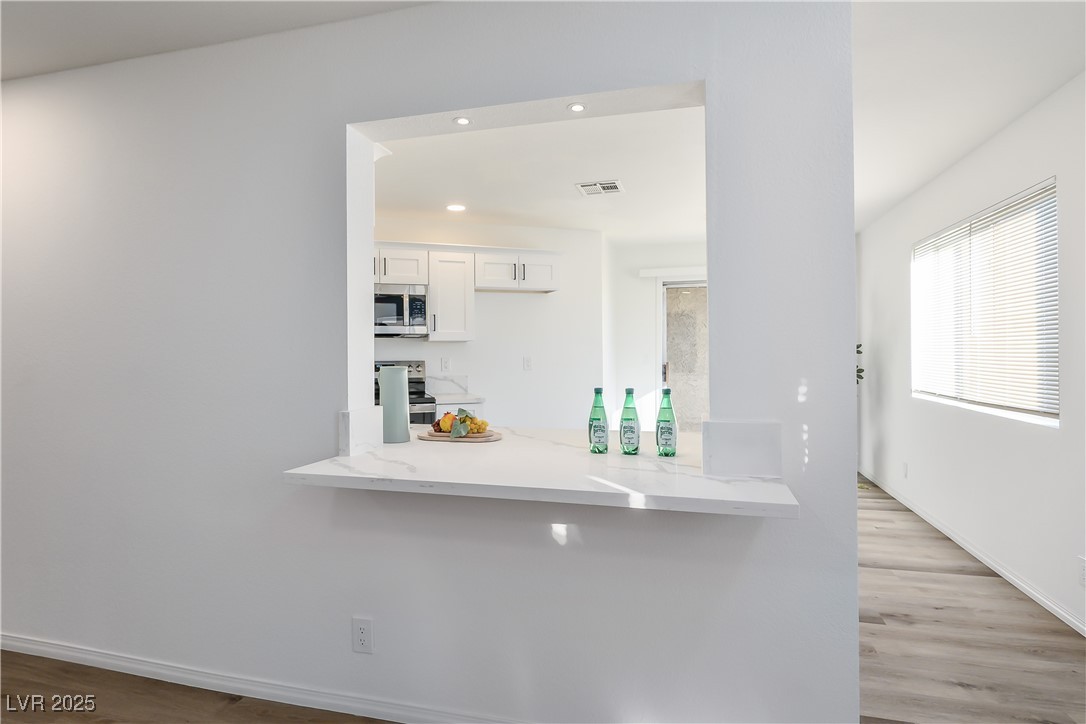 5061 Pioneer Avenue 104 Property Photo 6