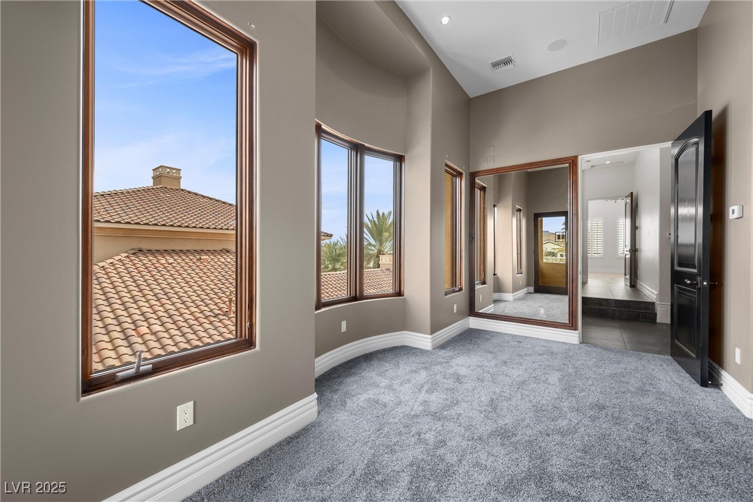 10923 Willow Heights Drive Property Photo 32