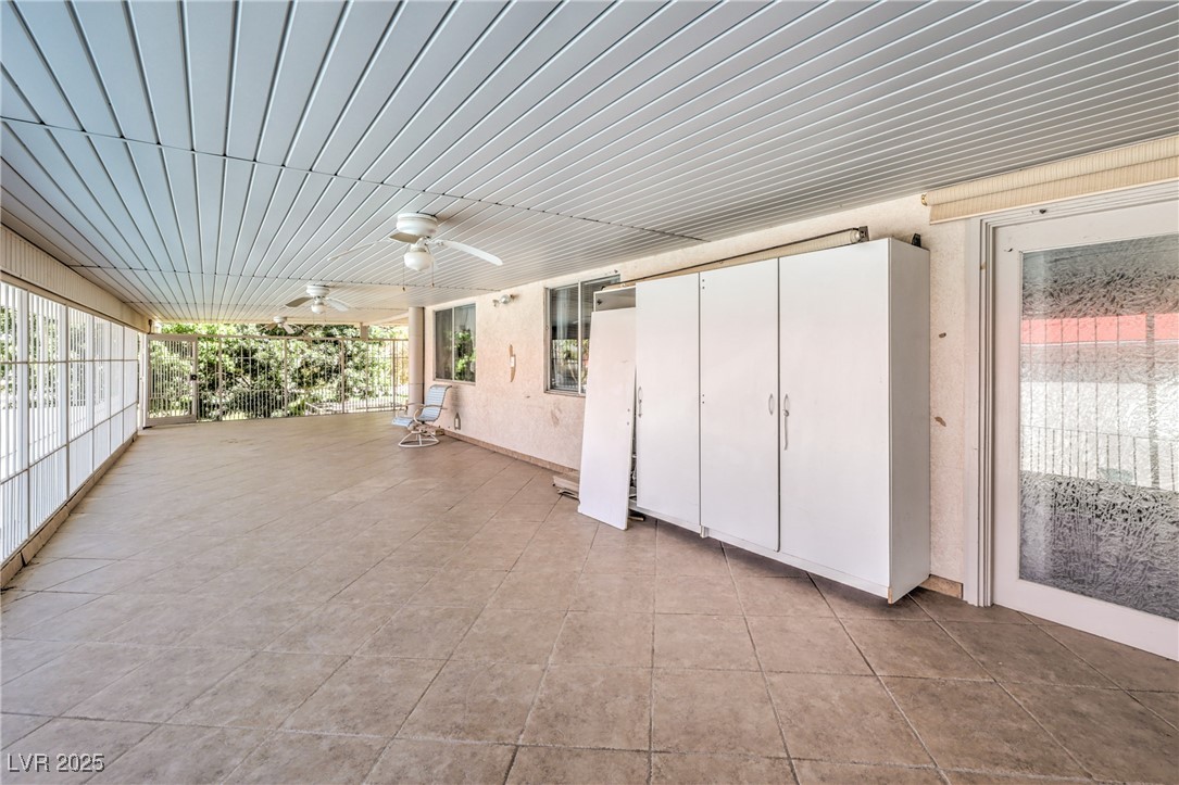 875 Cooper Street Property Photo 14