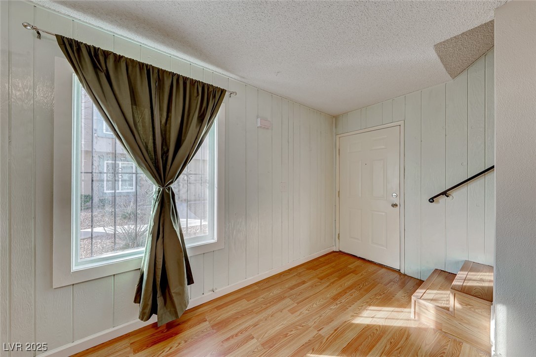 5945 Vegas Drive Property Photo 4