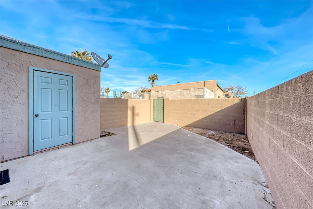 5945 Vegas Drive Property Photo 26