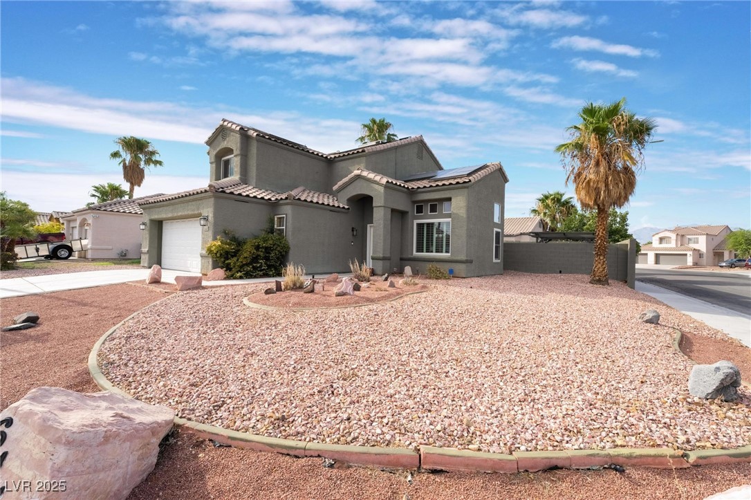 6112 Browning Way Property Photo 8