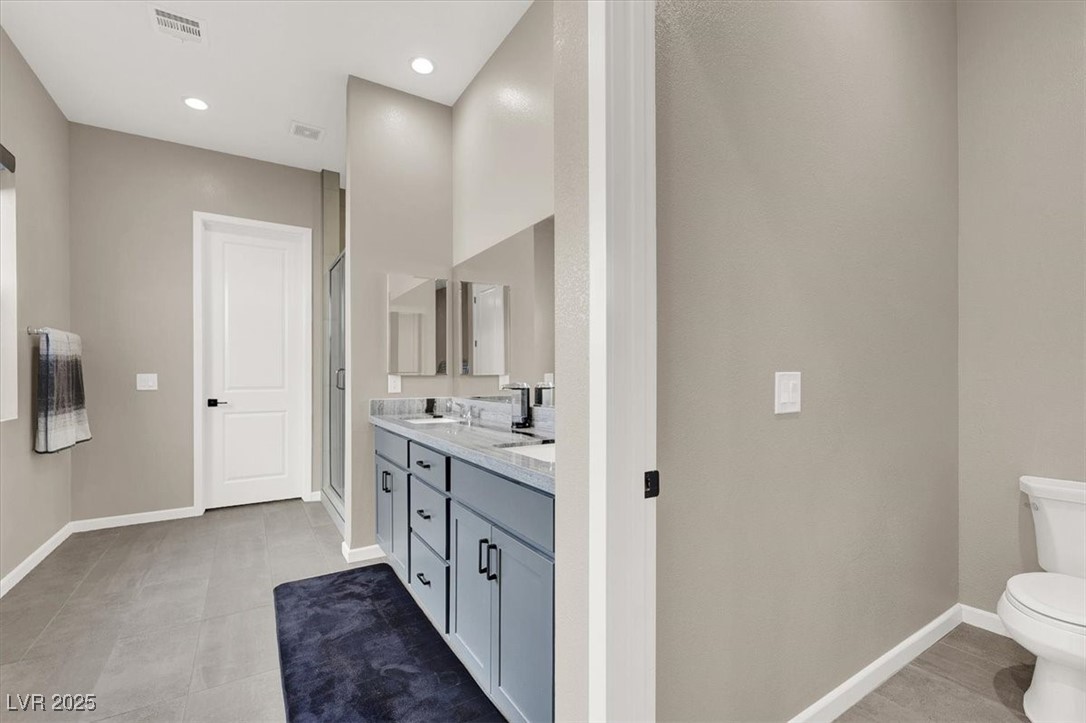 8929 Cassia Winds Street Property Photo 16