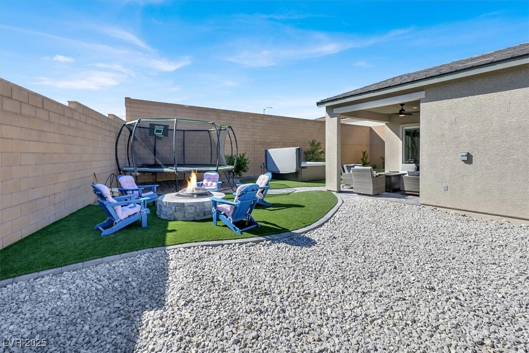 8929 Cassia Winds Street Property Photo 41