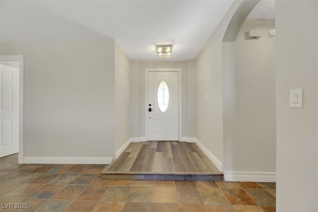 8870 West Craig Road Property Photo 26