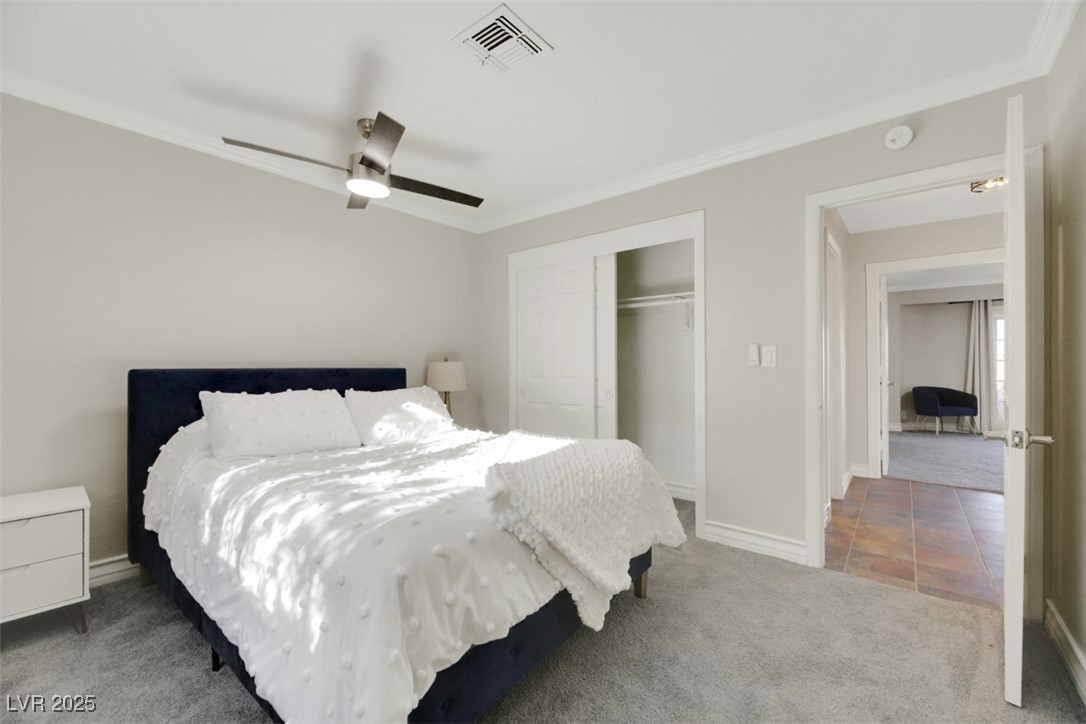 8870 West Craig Road Property Photo 38