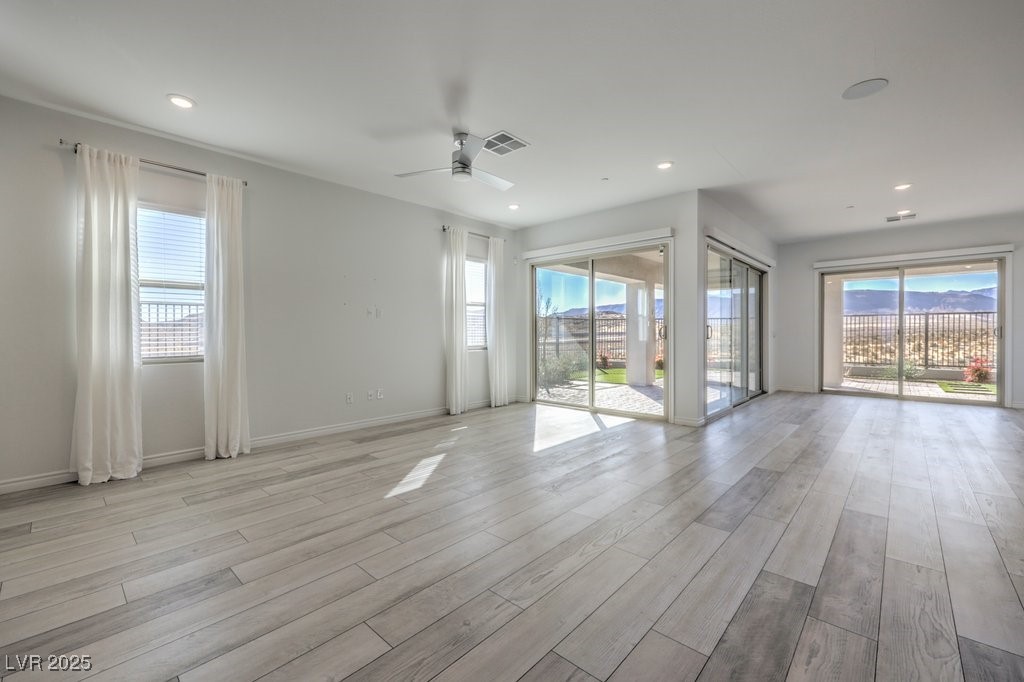 12429 Primrose Grove Lane Property Photo 13