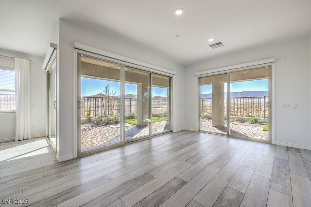 12429 Primrose Grove Lane Property Photo 17