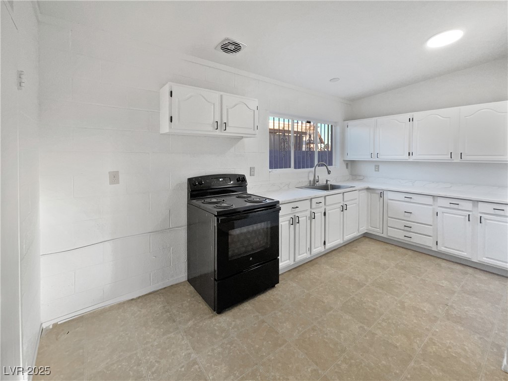 2736 Taylor Avenue Property Photo 24