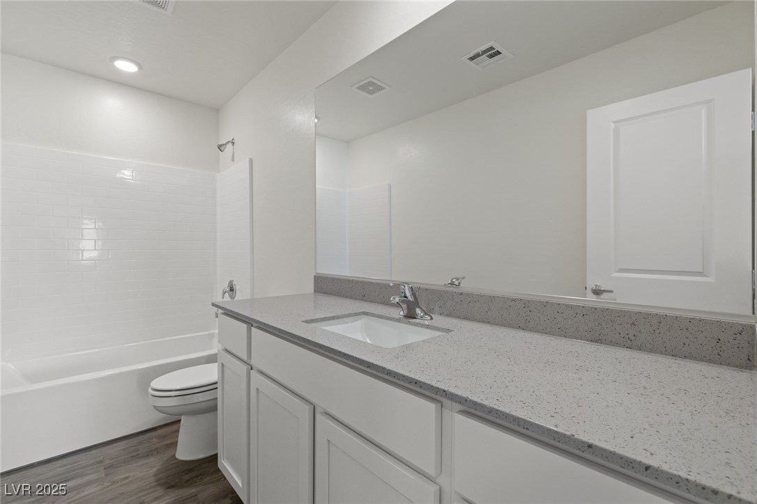 6707 Violet Cascade Avenue Property Photo 18