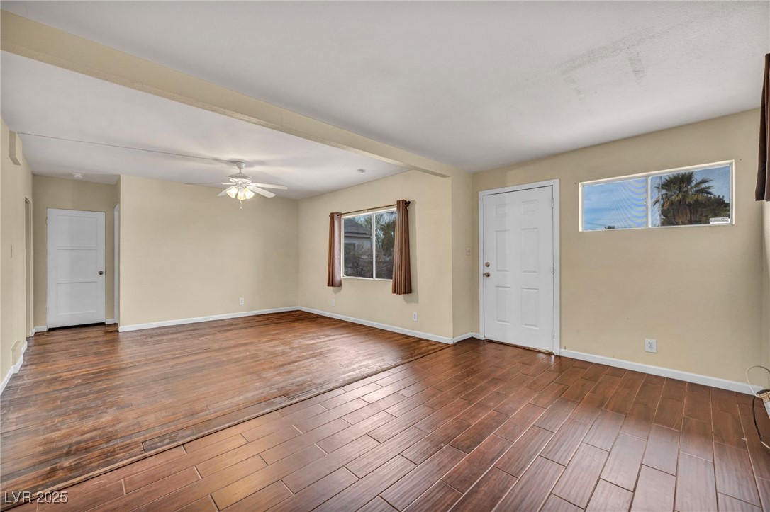 111 Manganese Street Property Photo 2