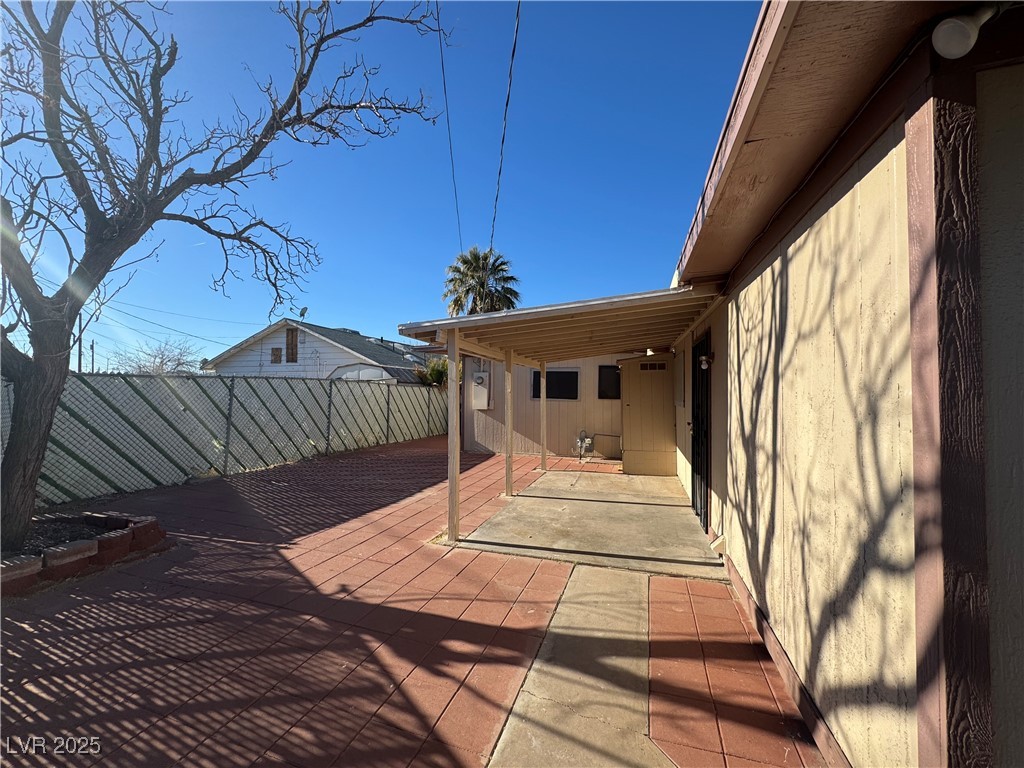 111 Manganese Street Property Photo 28