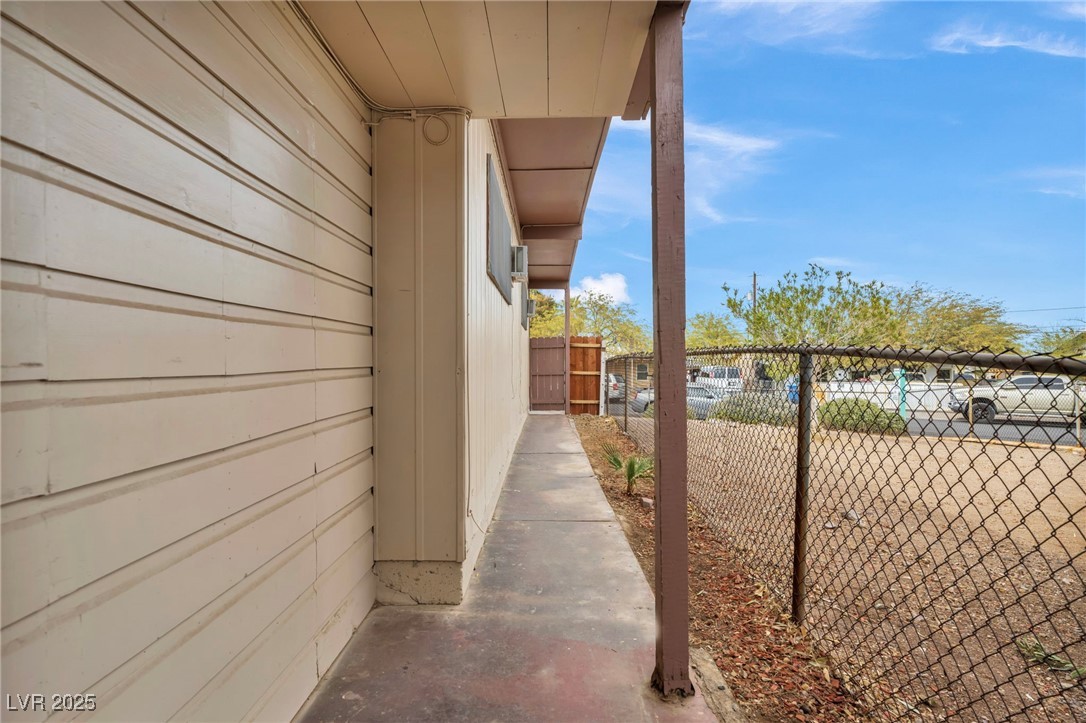 111 Manganese Street Property Photo 33