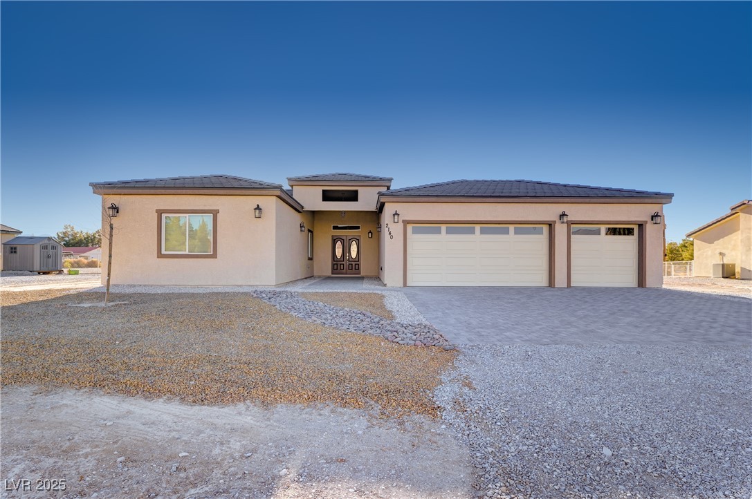 2140 Upland Avenue Property Photo 2