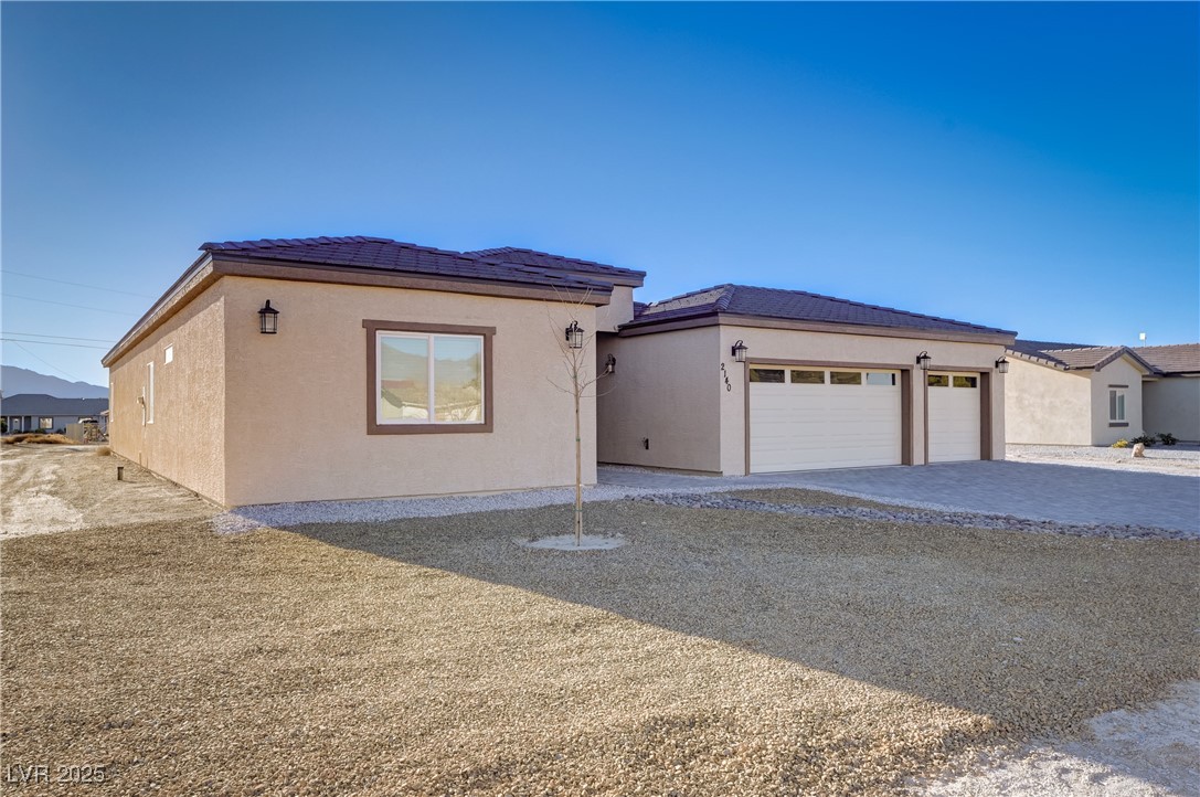 2140 Upland Avenue Property Photo 3