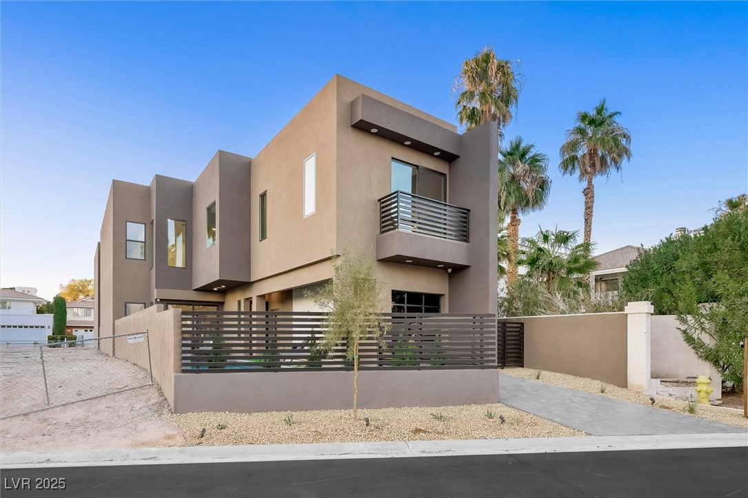 2824 Queens Courtyard Drive Property Photo 55