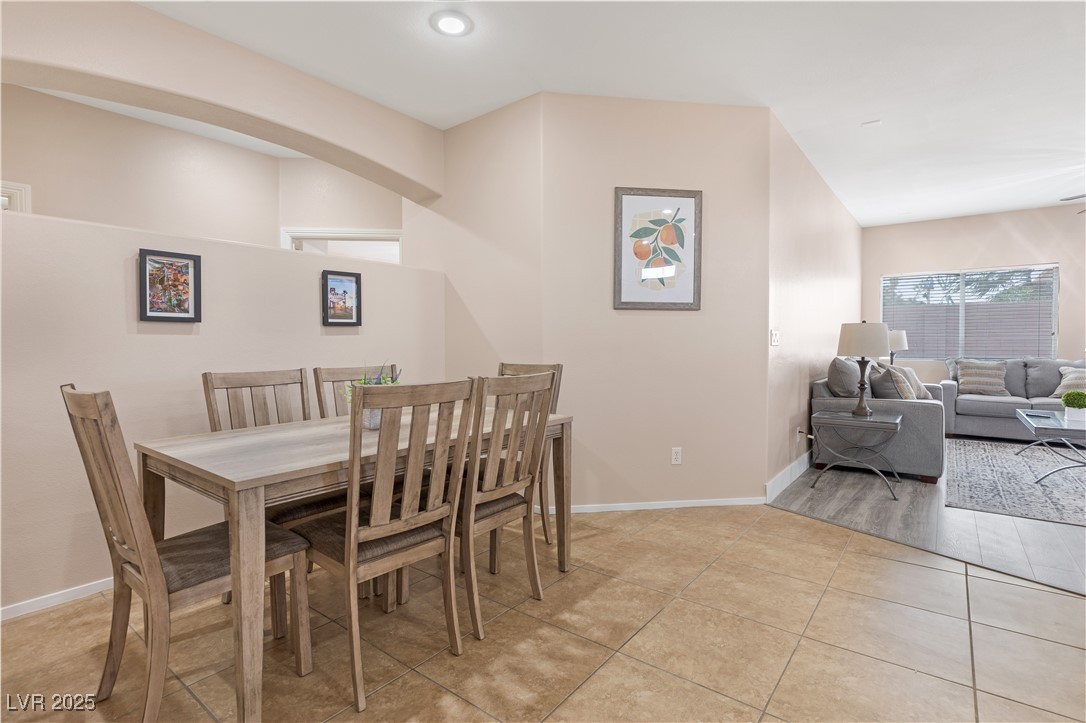 4741 Goldfield Street Property Photo 6