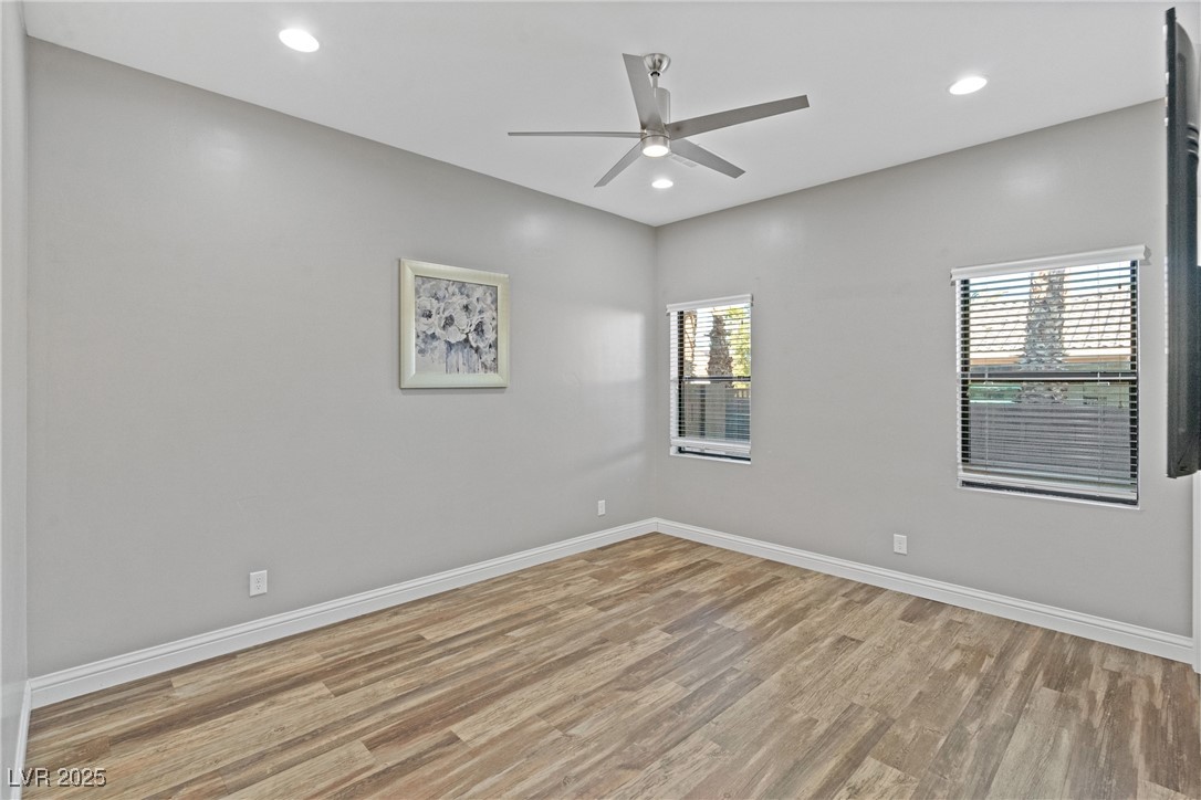 8075 Palm Cove Court Property Photo 28