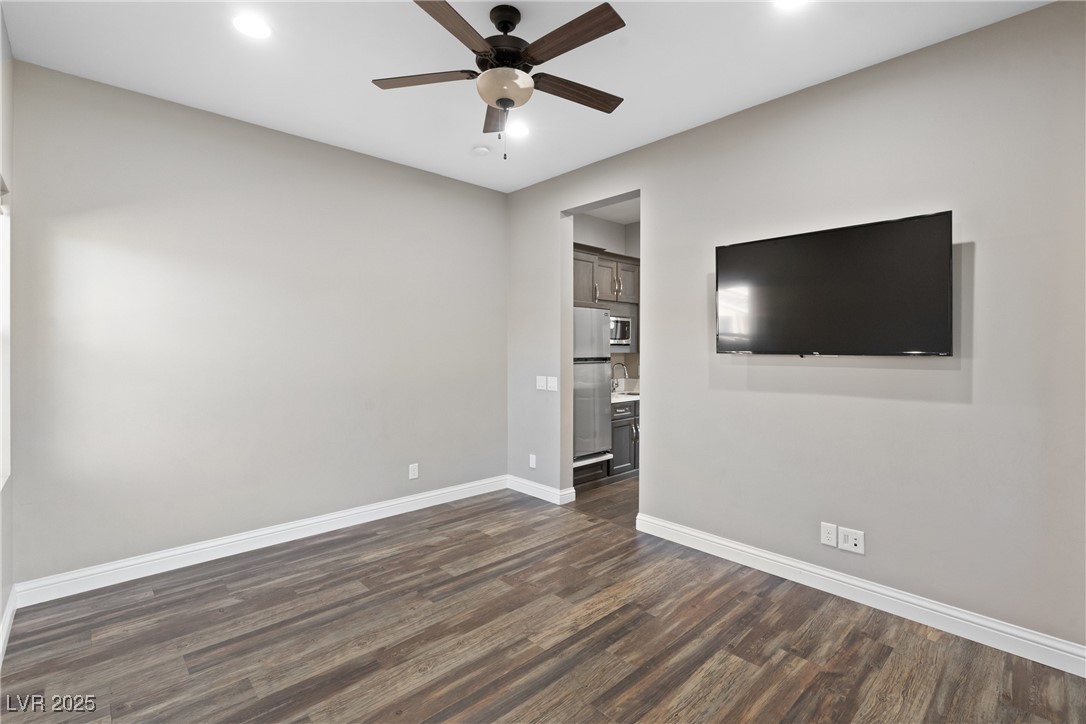 8075 Palm Cove Court Property Photo 52