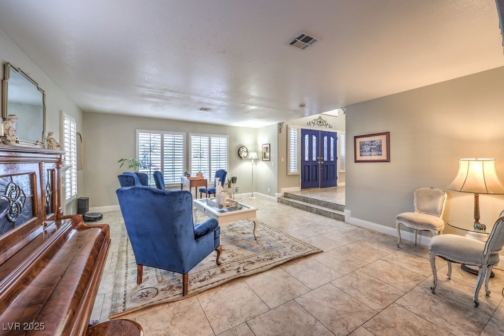 9304 Angelfish Drive Property Photo 6