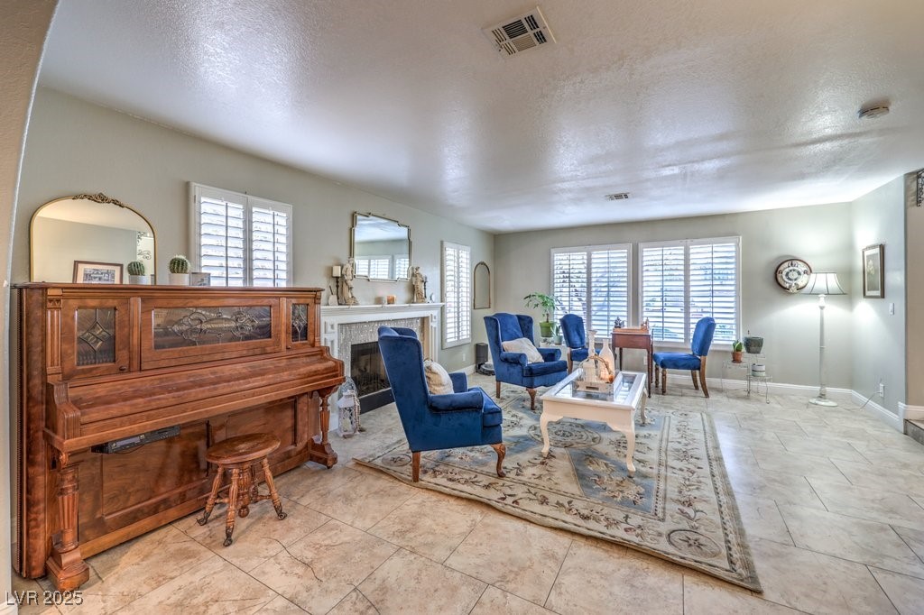 9304 Angelfish Drive Property Photo 7