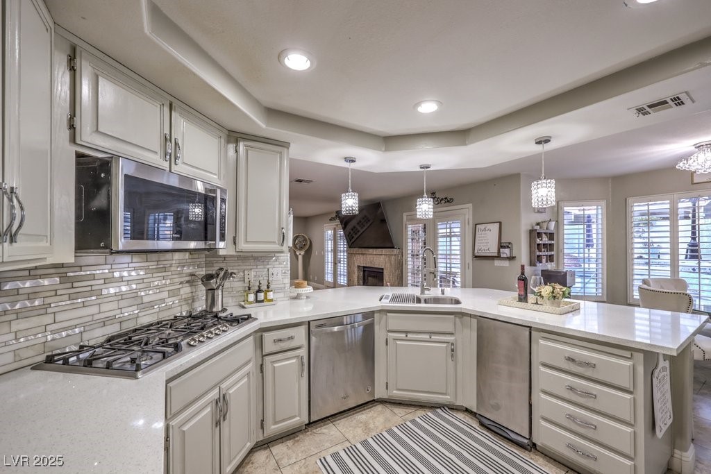9304 Angelfish Drive Property Photo 15