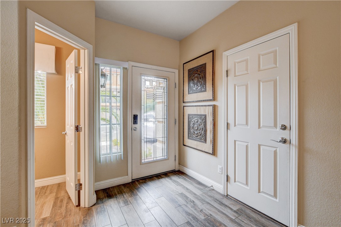 6152 Sky River Court Property Photo 4
