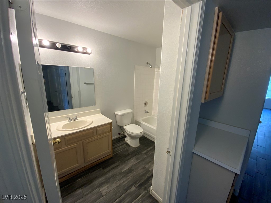 4316 West Lake Mead Boulevard 102 Property Photo 11