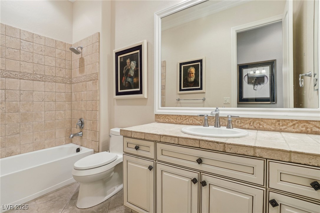 2261 Boutique Avenue Property Photo 30
