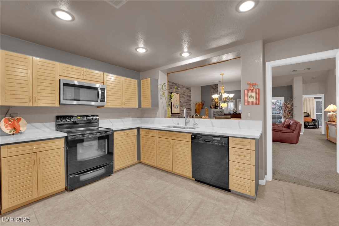 6948 Emerald Springs Lane Property Photo 15