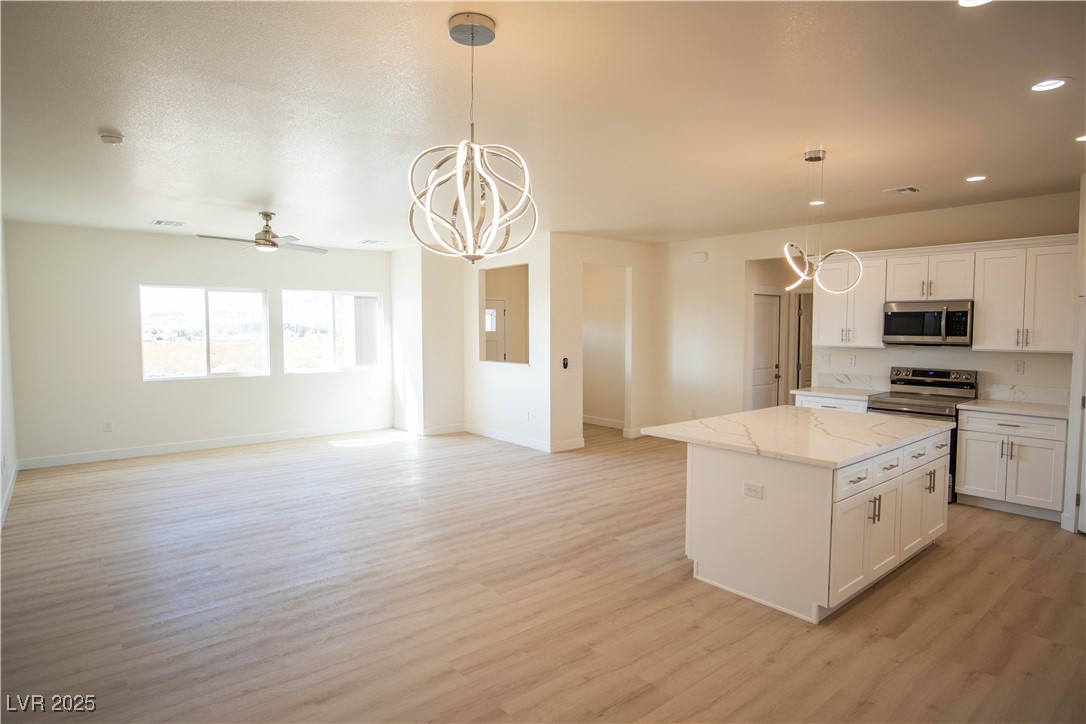 5821 Genoa Avenue Property Photo 8