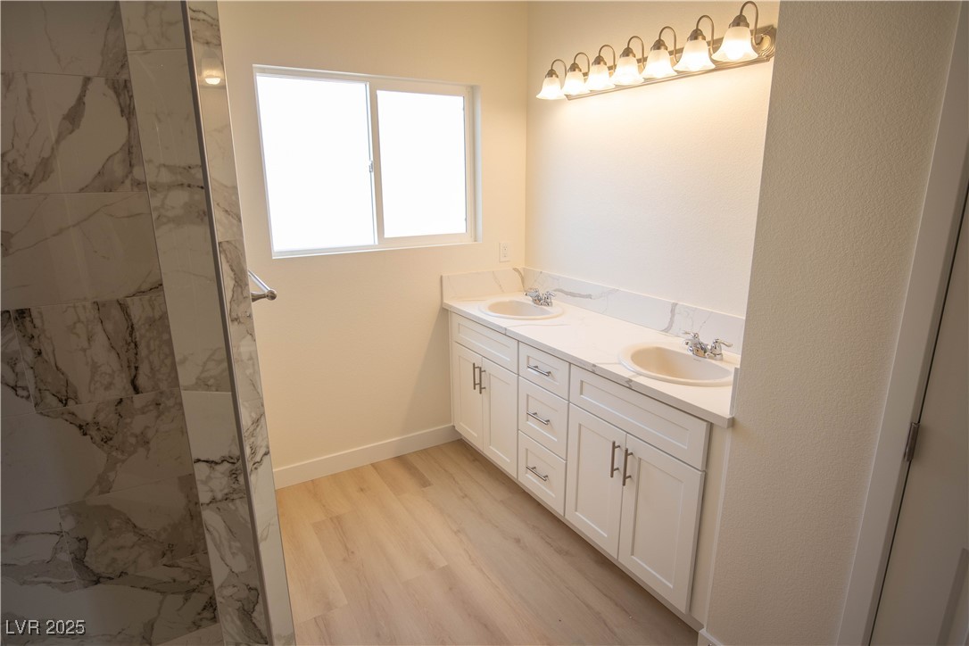 5821 Genoa Avenue Property Photo 13