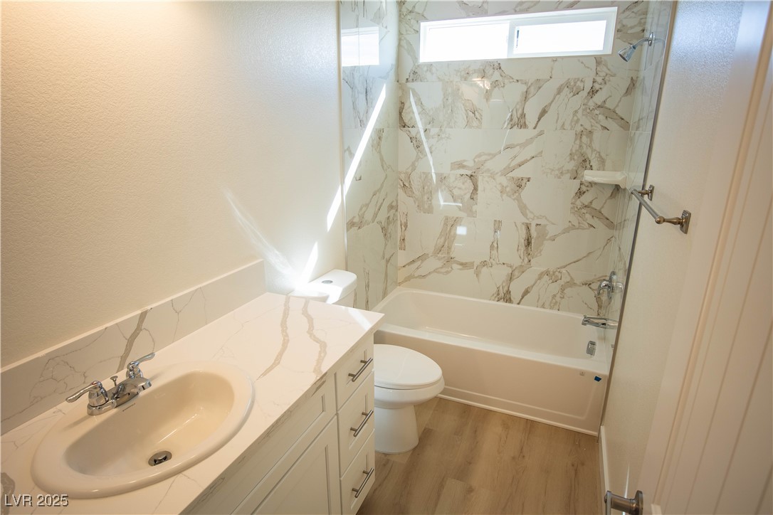 5821 Genoa Avenue Property Photo 21