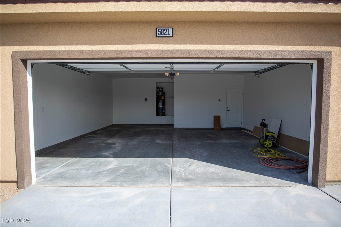 5821 Genoa Avenue Property Photo 27
