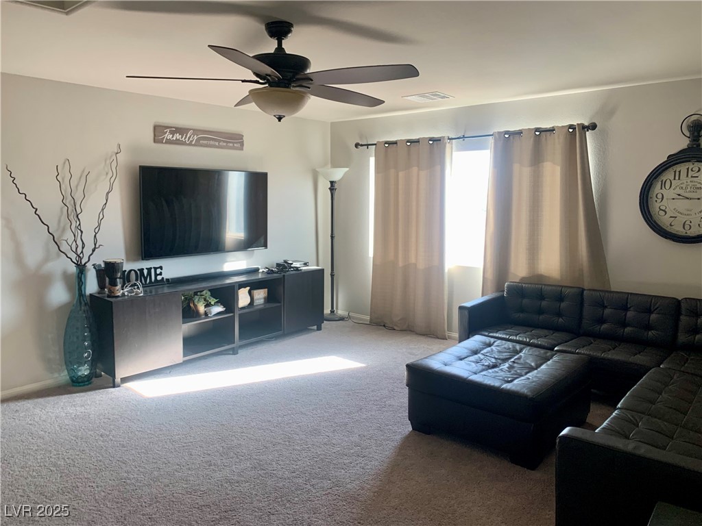6059 Thistle Meadow Avenue Property Photo 10