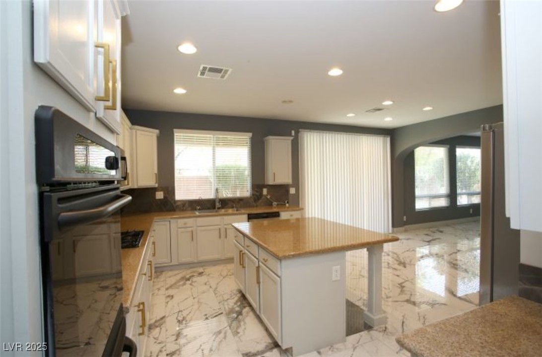 8719 Mount Mira Loma Avenue Property Photo 8