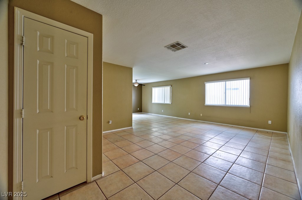 6113 Breeders Cup Street Property Photo 6