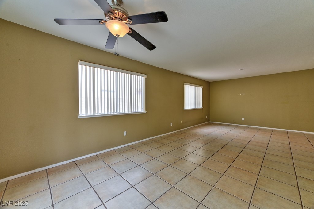 6113 Breeders Cup Street Property Photo 12