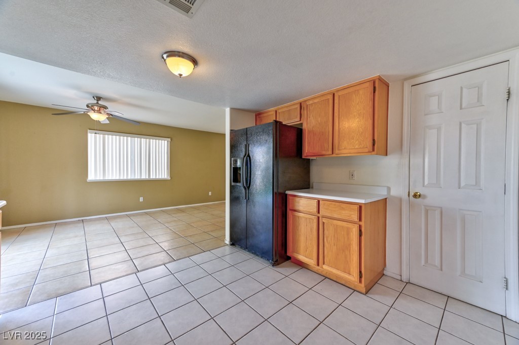 6113 Breeders Cup Street Property Photo 16