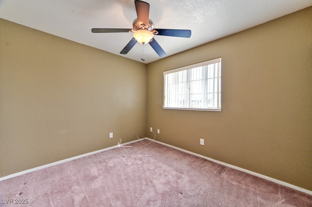 6113 Breeders Cup Street Property Photo 24