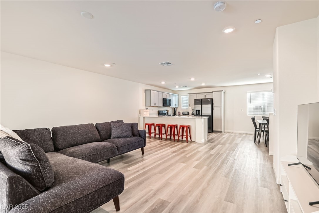3772 Brilliant Sunset Street Property Photo 13