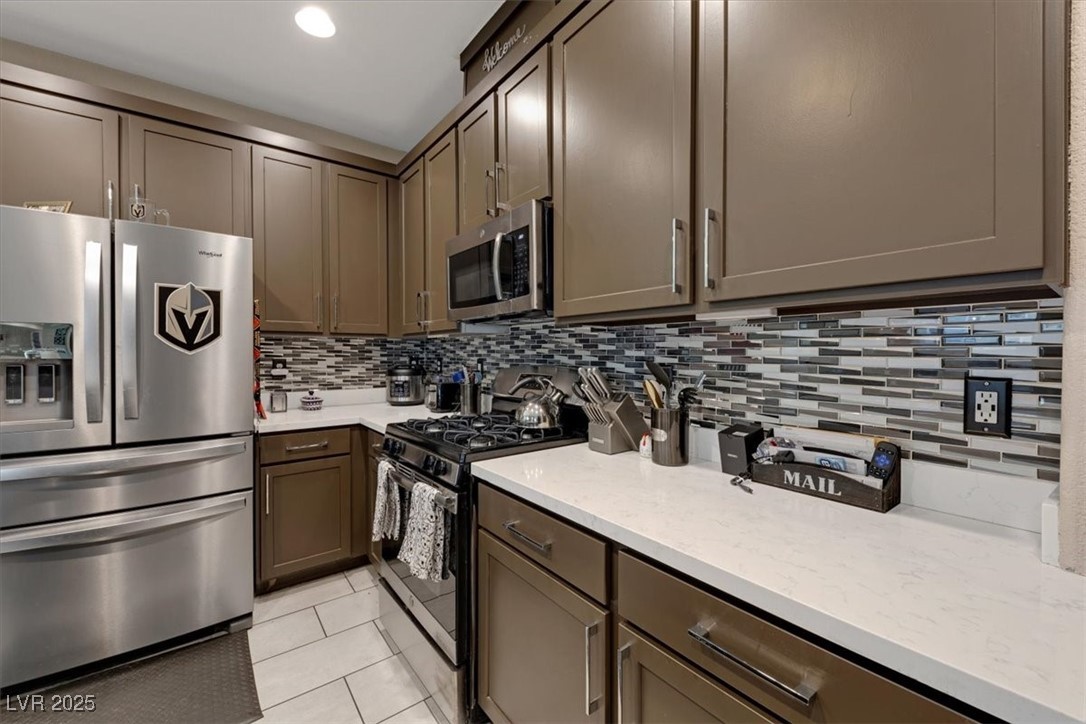 7017 Solana Ridge Drive Property Photo 8