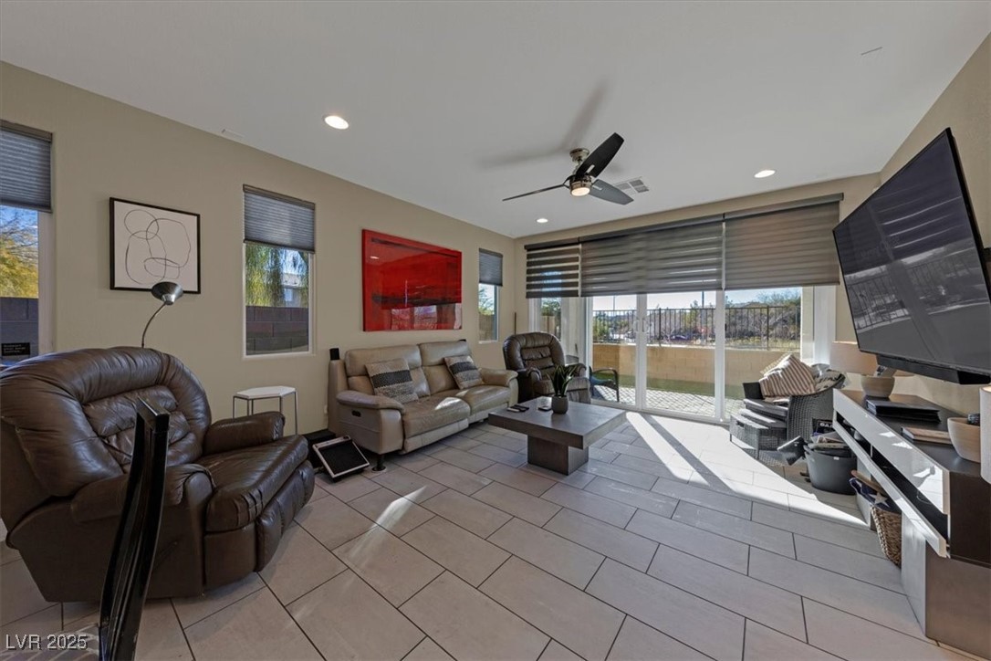 7017 Solana Ridge Drive Property Photo 10
