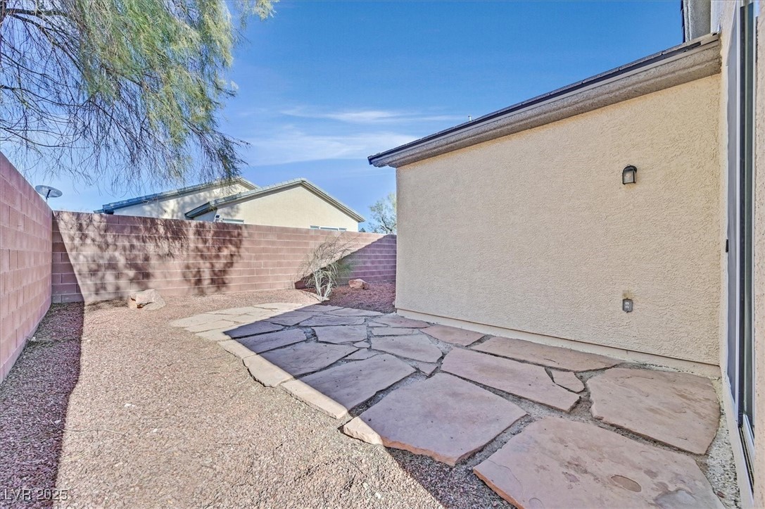 2812 Dotted Wren Avenue Property Photo 21