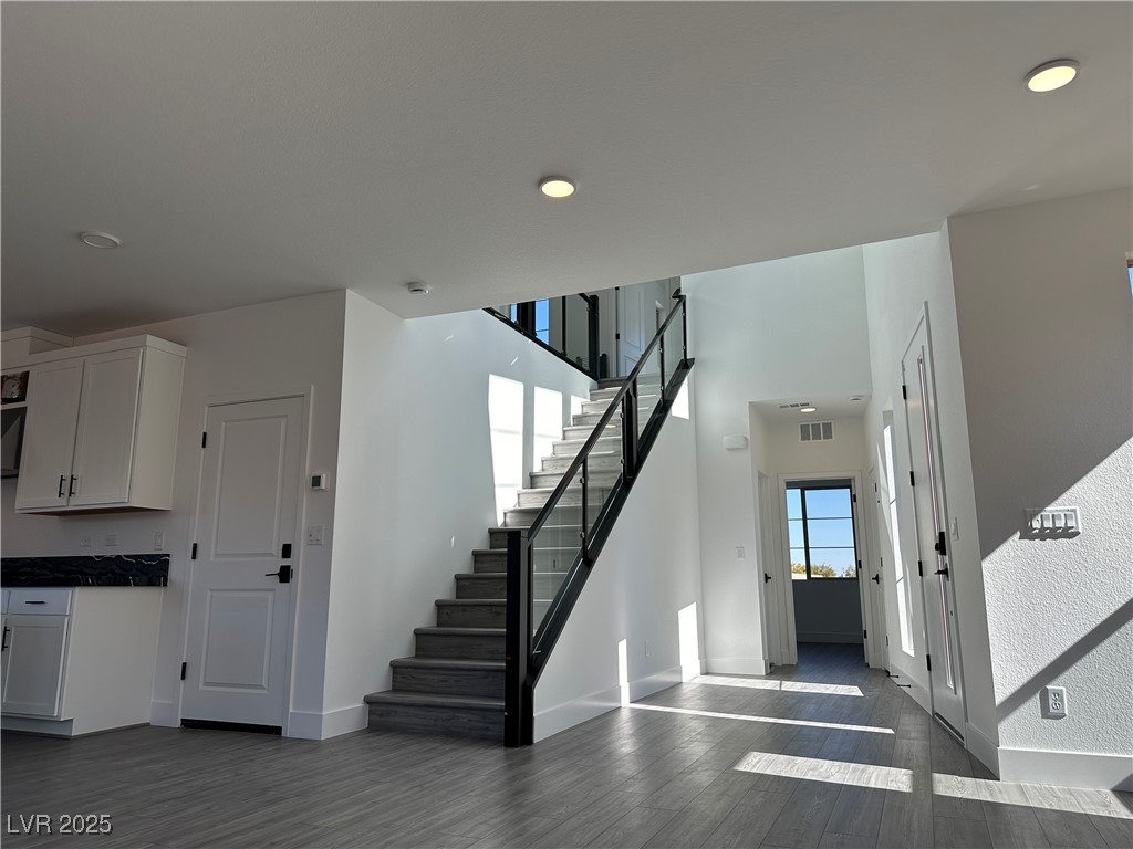 6289 Redstone Hills Drive Property Photo 11
