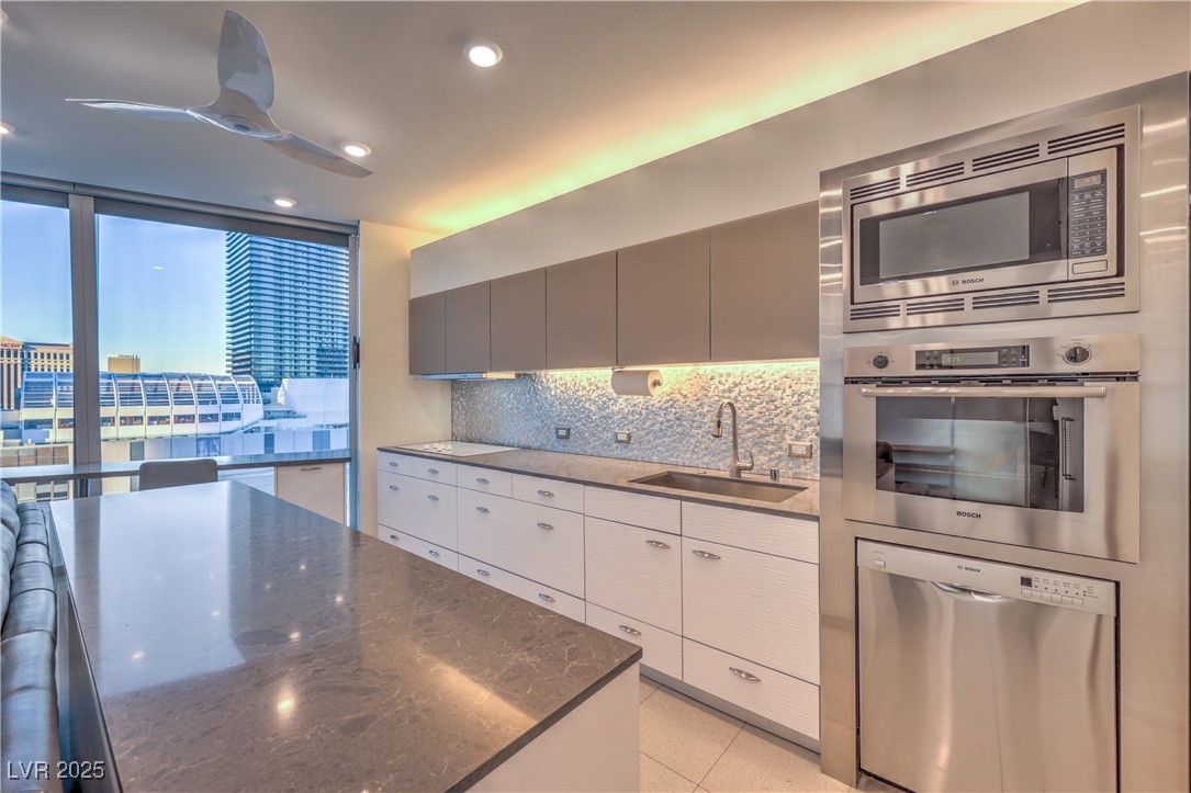 3726 Las Vegas Boulevard 1002 Property Photo 8
