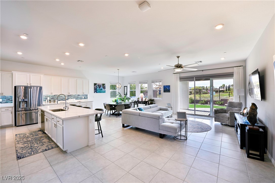 138 Reflection Cove Drive Property Photo 2