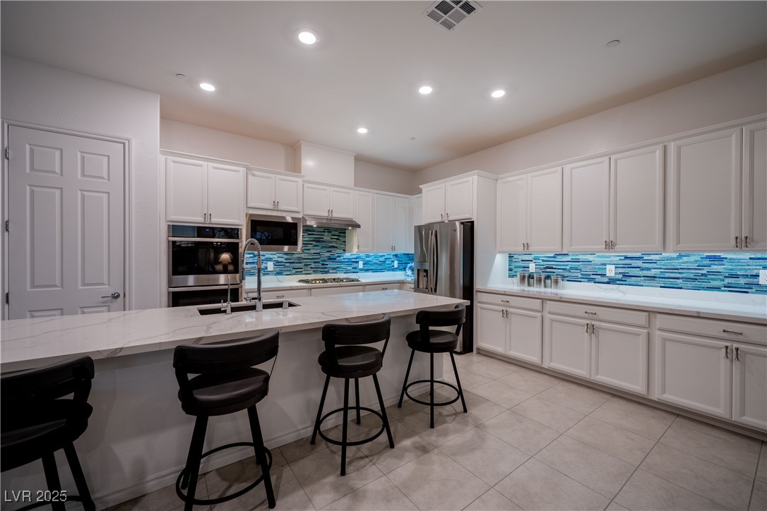 138 Reflection Cove Drive Property Photo 20